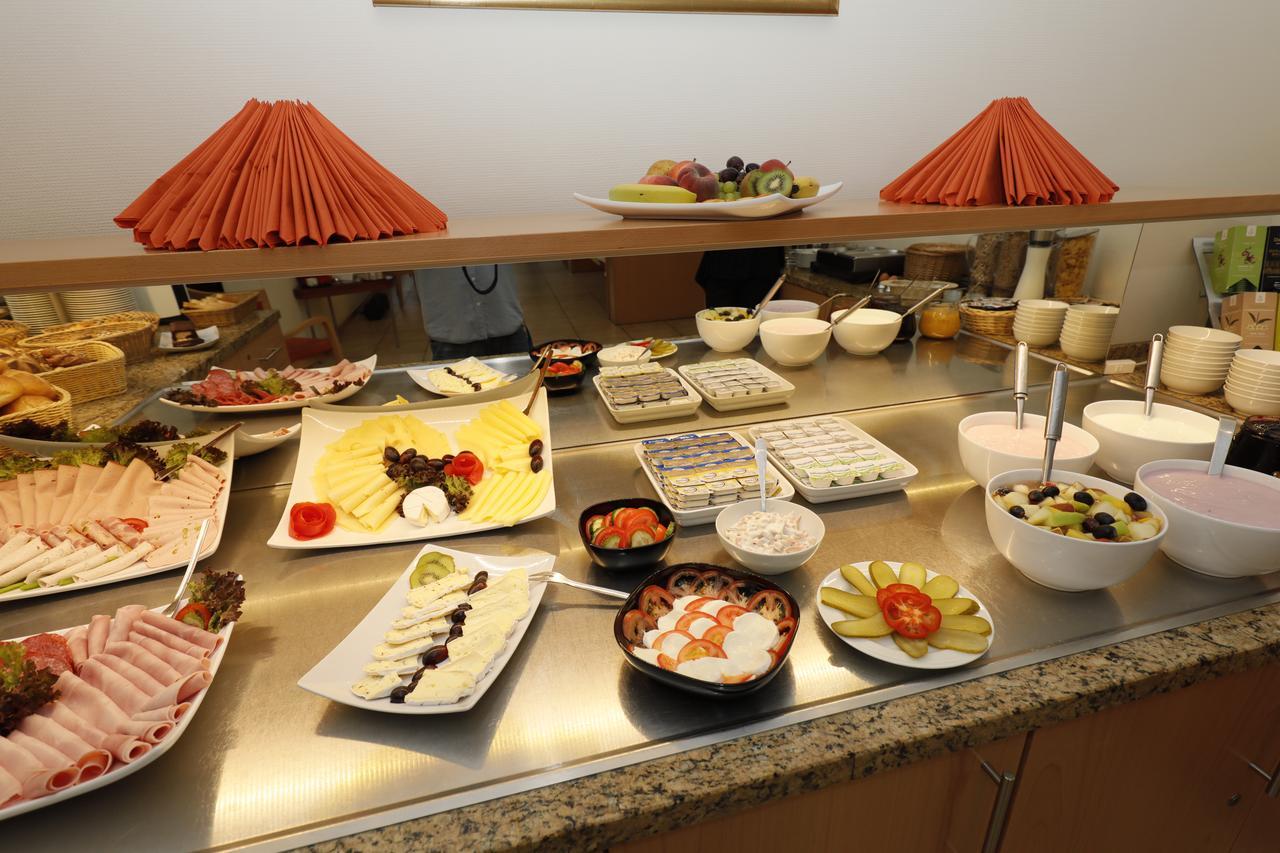City-hotel Hotel 3*