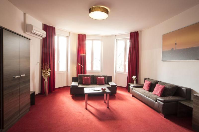 City-hotel 3*