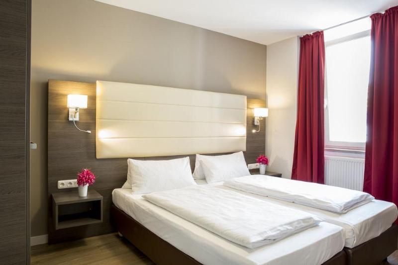 City-hotel Hotel 3*