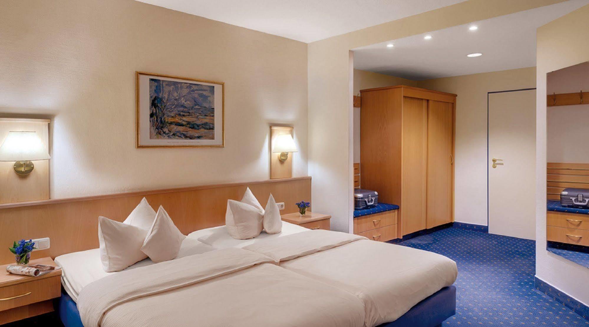 City-hotel 3* Munich